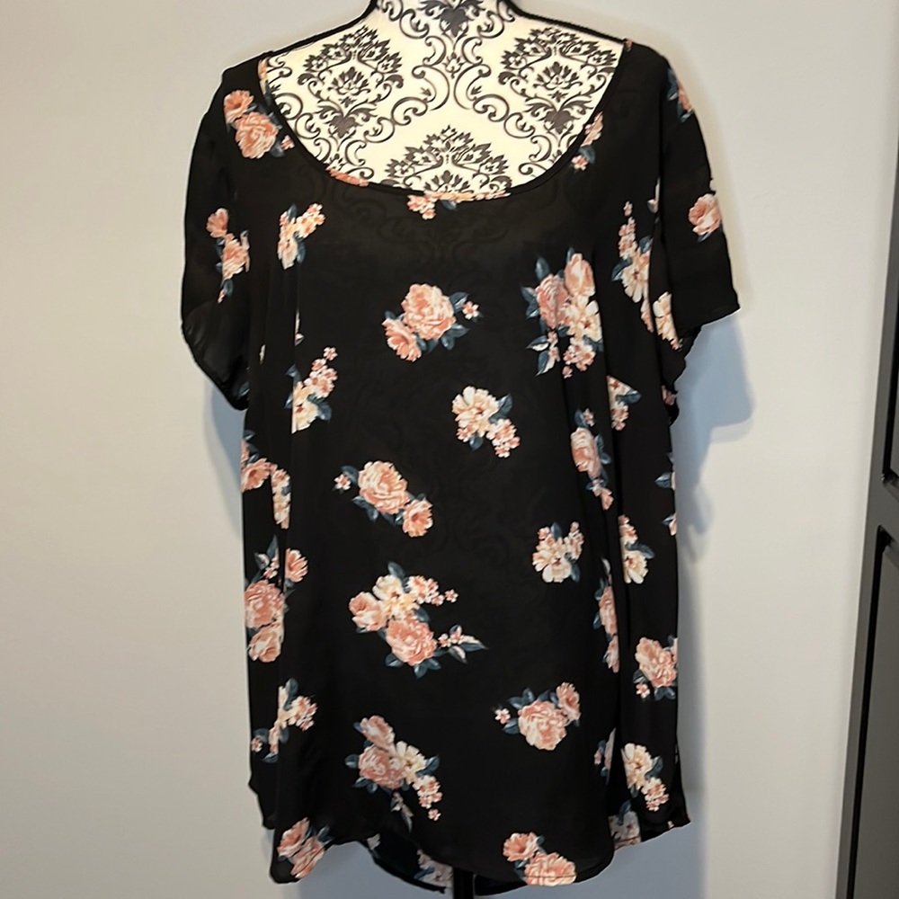Torrid floral shear top